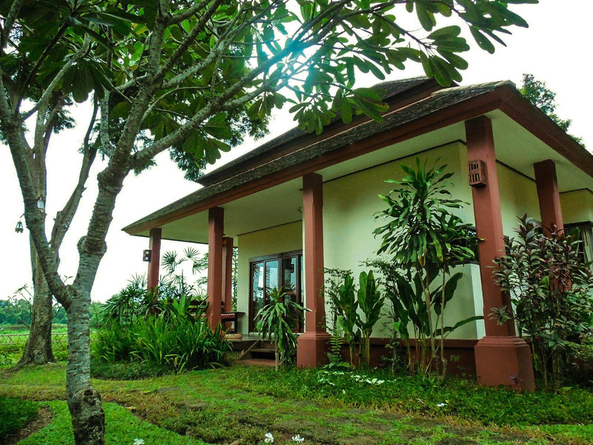 Palm Spa Village Resort Mae Rim Eksteriør bilde