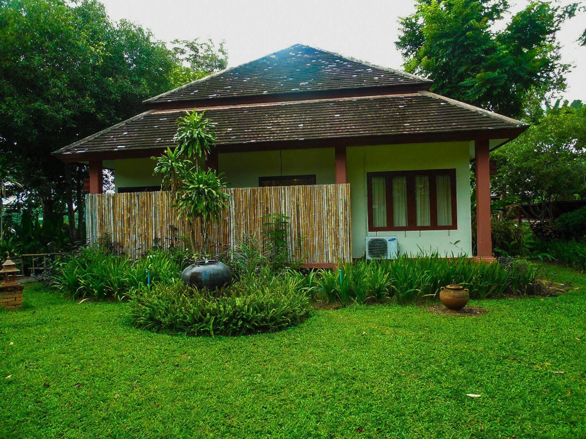Palm Spa Village Resort Mae Rim Eksteriør bilde