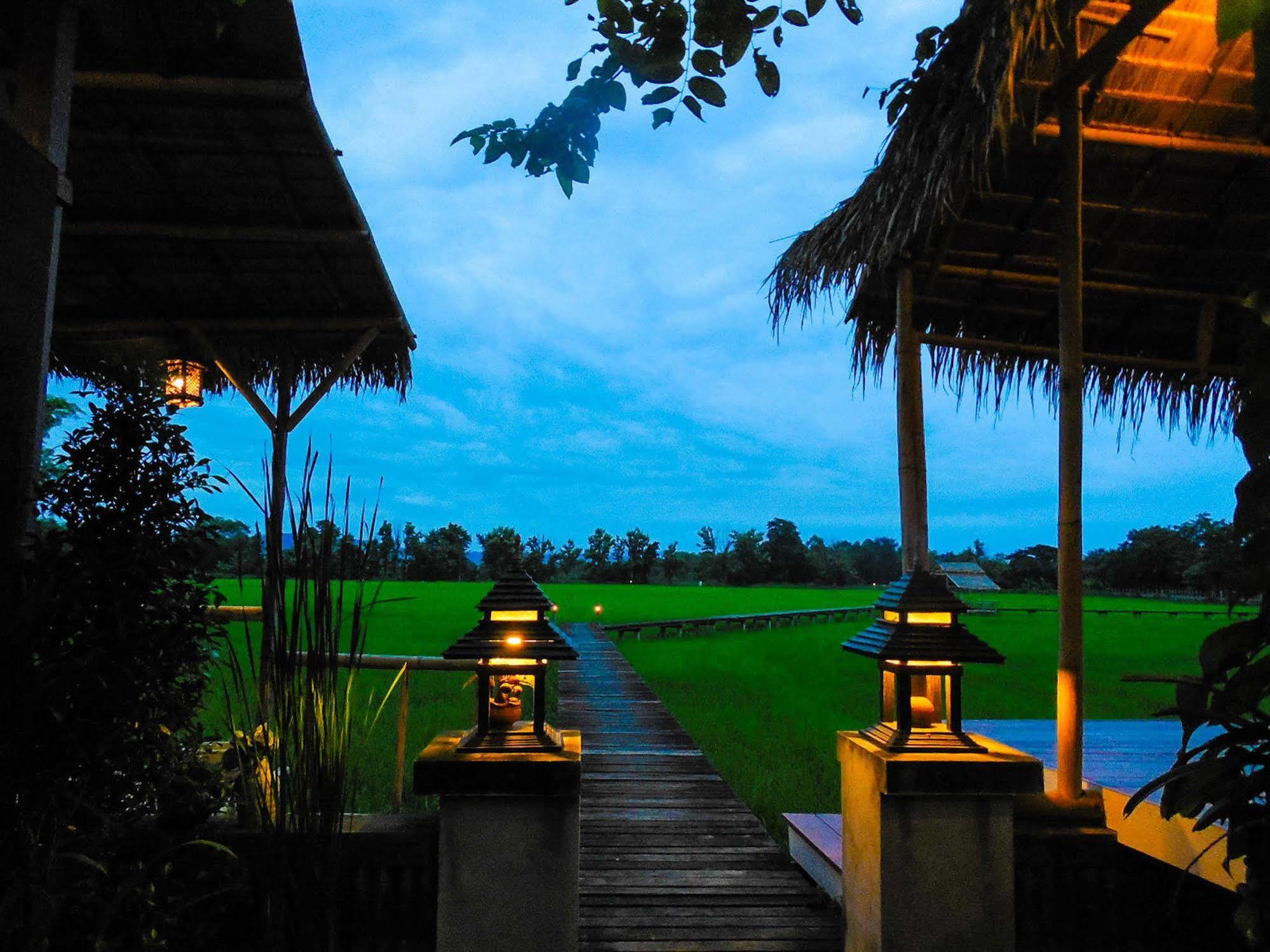 Palm Spa Village Resort Mae Rim Eksteriør bilde